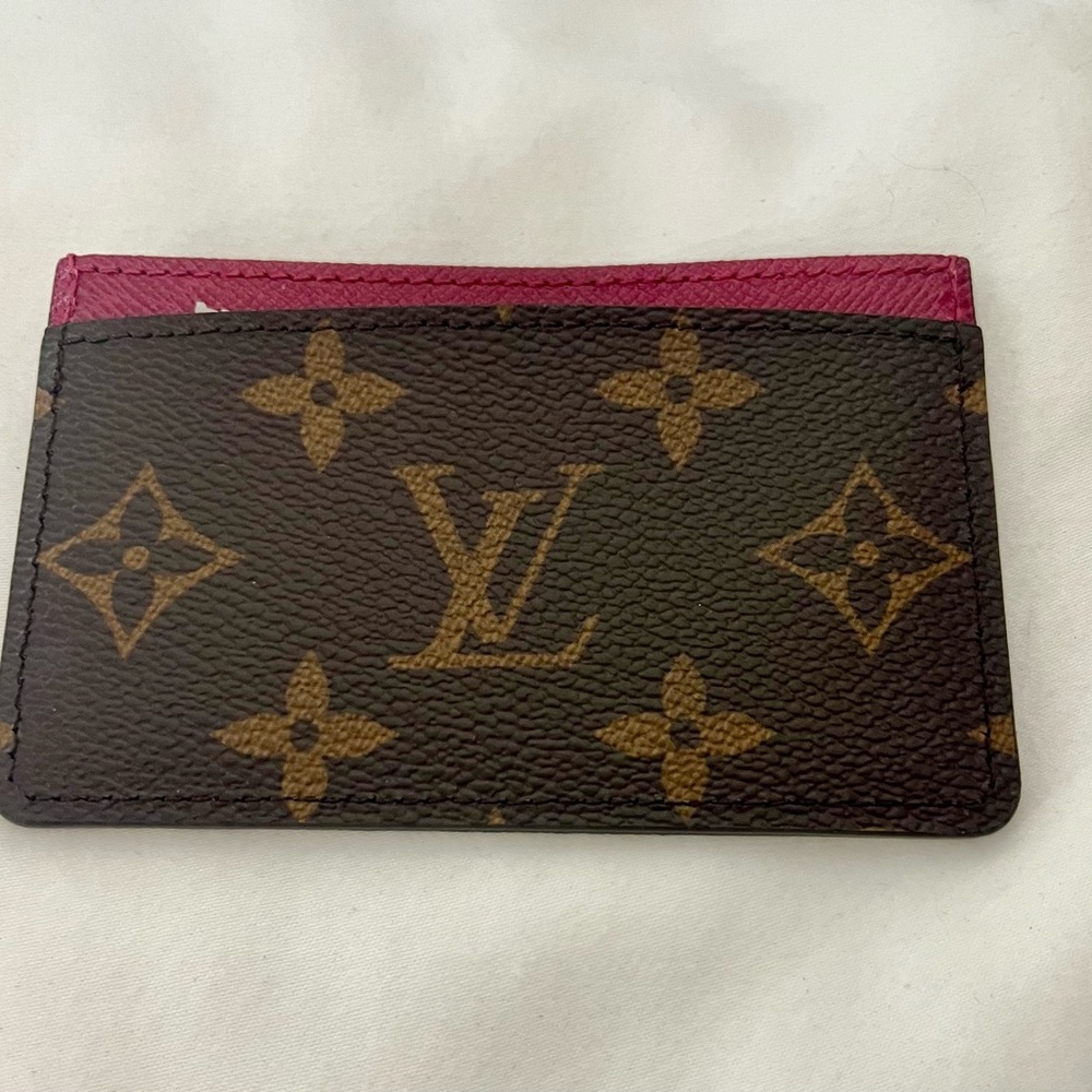 Louis Vuitton iconic monogram canvas card holder